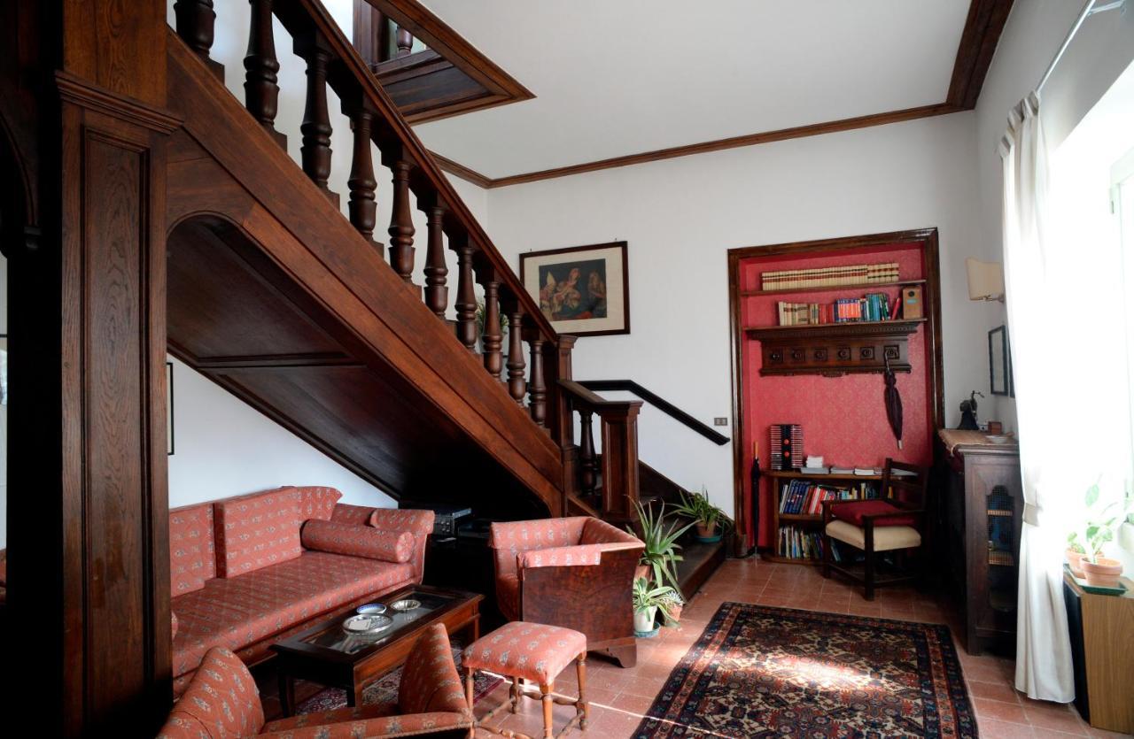Vigna Dell'Agrifoglio - Bed And Breakfast Velletri Exterior foto