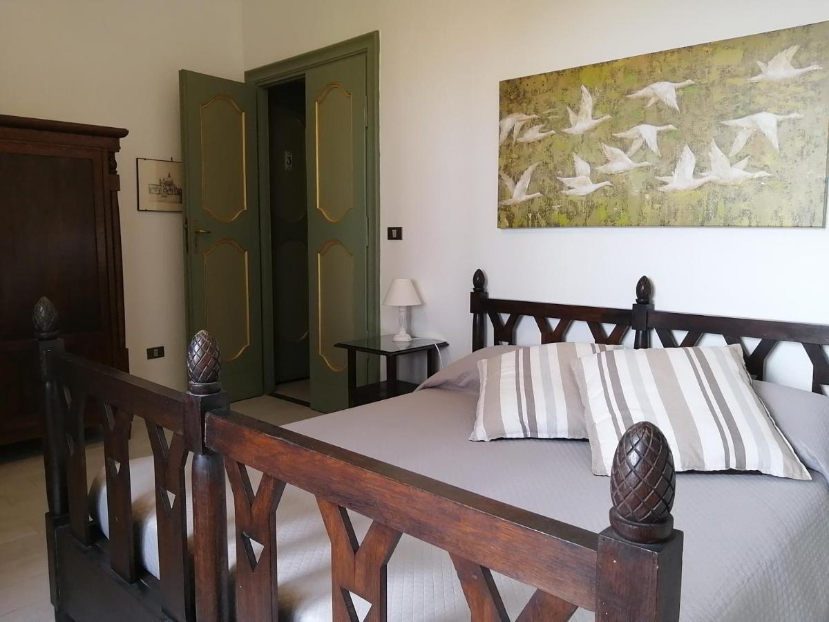 Vigna Dell'Agrifoglio - Bed And Breakfast Velletri Exterior foto